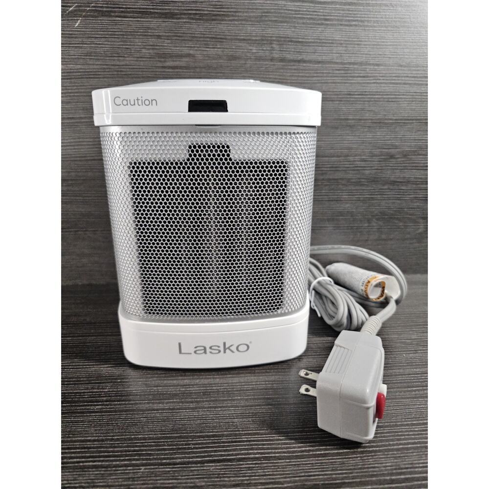 Lasko CD08200 Small Portable Ceramic Space Heater for Bathroom and Indoor~Tested